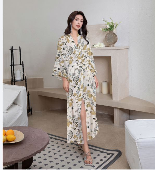 Lightweight Robe Botanical