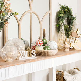 Seasonal & Theme